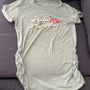 Maternity fall pumpkin shirt size small